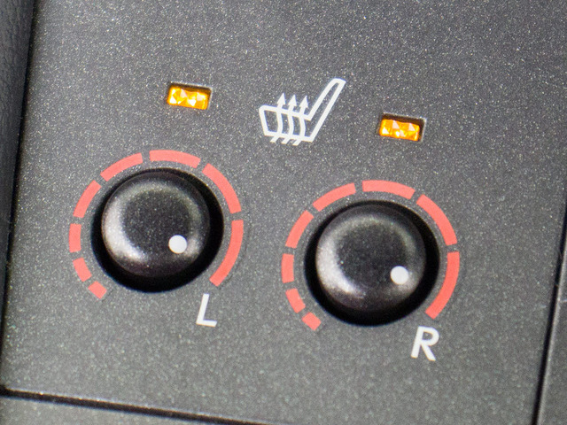 �����K�V�[�g�q�[�^�[�𑕔����Ă��܂�!�����ԂȂ�ł͂̑����ł�!�V�[�g���g�܂�@�\!�����~�����K�ɂ���Ԓ����܂���!!