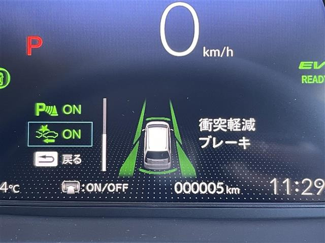 フリード1.5 e:HEV クロスター