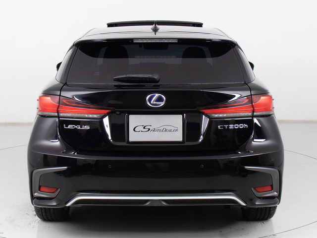 �N���A�����X�\�i�[���t���Ă��܂�!�t�����g&���A�ɃZ���T�[������A��Q���ɋ߂Â��ƌx��������h���C�o�[�ւ��m�点!�������֗��Ȑl�C�����ł�!!