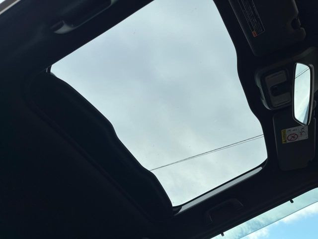 �y�K���X���[�t�z�K���X���[�t���ڂŎԓ��̉��������C�ɃA�b�v!�J���I�ȃh���C�u�����y���݂��������܂��B