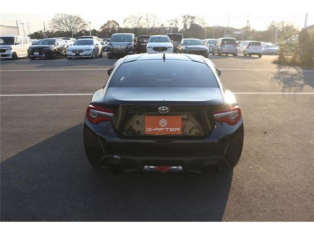 ���Ǝҗl�ւ̔̔��͂��f�肳���Ă��������܂��B �Ԍ������ԗ��̏ꍇ�́A�Ԍ����擾�������x�������z�ŕ\�����Ă���܂��B