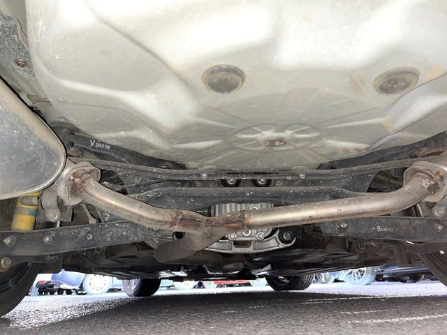 下回りがきれいなうちに、防錆加工の施工がオススメ。降雪地域はもちろん、沿岸部にお住いの方や、趣味でマリン・ウィンタースポーツをされる方にご好評いただいております。