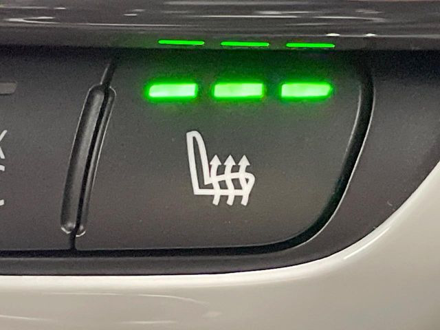 ���t�����g�V�[�g�q�[�e�B���O:�^�]�ȁE����ȋ��ɎO�i�K�Œ��߂��\�ȃV�[�g�q�[�^�[�𑕔����Ă���܂��B�G�߂��킸���K�ɂ��g�p���������܂��B