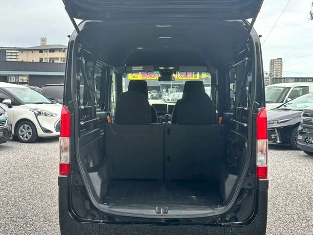 �F���C���^�[���炨�Ԃ�3���ƃA�N�Z�X�֗�!�߂��ɂ͗L���ό��n�̕F���������܂��̂ŁA�ό��ƍ��킹�Ă̂����X���ǂ��ł��ˁ􊈋C���鎩���̃X�^�b�t�����q�l�̂����X�����҂����Ă���܂�!