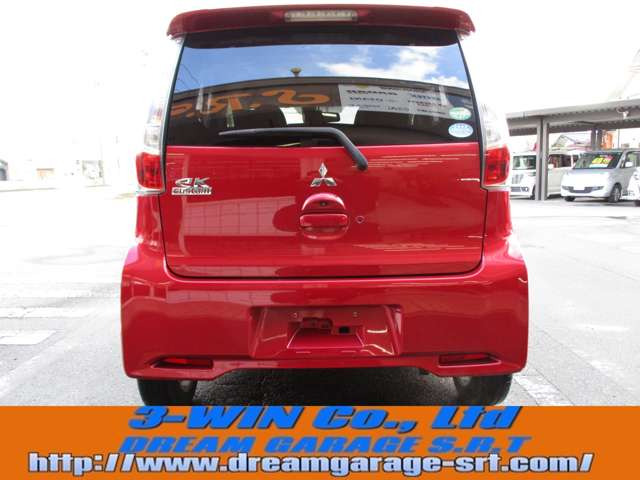 eKカスタムG e-アシスト 4WD