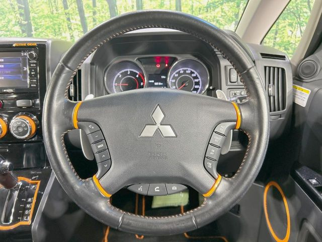 �y�����v�����X�e�A�����O�z�㎿�Ȋv���g�p���邱�ƂŁA��ɂ����������݂ƂĂ��^�]���₷���n���h���ł���