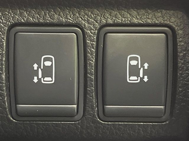 �y�����p���[�X���C�h�h�A�z�X�}�[�g�L�[��^�]�Ȃ̃X�C�b�`�Ō�ȗ����X���C�h�h�A�̊J���\���d��������͂����ăh�A���J����K�v�������A�����Ȃ��q�l�ł��ȒP�ɊJ���߂ł����K�ł���