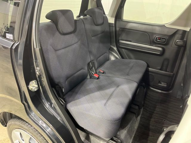 �L�X�Ƃ���2��ڃV�[�g�͋��Z���������A���S�n�����K!�F�B��Ƒ��Ƃ̂��o�����ɂ҂�����ł��B�x�r�[�V�[�g��`���C���h�V�[�g�g�p�������K�ɂ��߂�������������\���ȋ�Ԃ��m�ۂ��Ă��܂��B