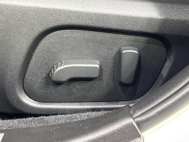 �y�p���[�V�[�g�z�X�C�b�`��ŊȒP�ɃV�[�g�̔��������\!�d��������͂�����܂���!���K�ȃV�[�g�|�W�V�����ɃZ�b�g���āA���K�ȃh���C�u�����y���݂��������B