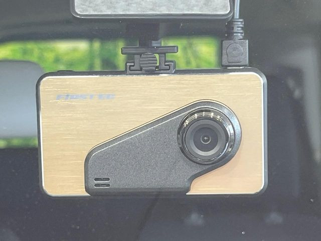 �y�h���C�u���R�[�_�[�z���S�E���S�ȃJ�[���C�t�ɕK�{�̃h���C�u���R�[�_�[�𑕔�!���s���͂������A������^�]�⎖�̂ɑ��������ۂ̏󋵂��f���ŋL�^���A����̃��X�N�ɔ����܂��B