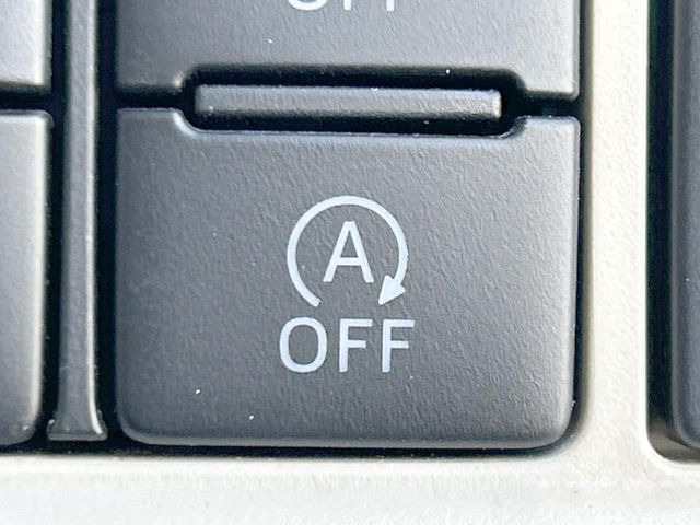 �y�A�C�h�����O�X�g�b�v�z�ԐM����a�؂Œ�Ԃ����ۂɃG���W�����~���A���ʂȔR���̏����}���܂��B�R��������ی�ɂȂ���@�\��G���W���̓u���[�L�𗣂��΍Ďn�����܂��B