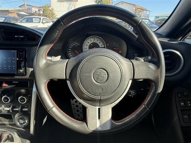 ���Ǝҗl�ւ̔̔��͂��f�肳���Ă��������܂��B �Ԍ������ԗ��̏ꍇ�́A�Ԍ����擾�������x�������z�ŕ\�����Ă���܂��B