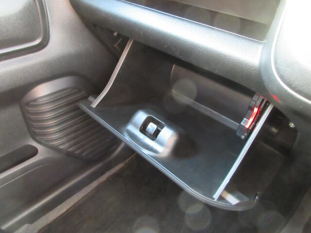 �Ԍ��ؓ��ꓙ���ވꎮ�����[�ł���O���[�u�{�b�N�X�ł��B