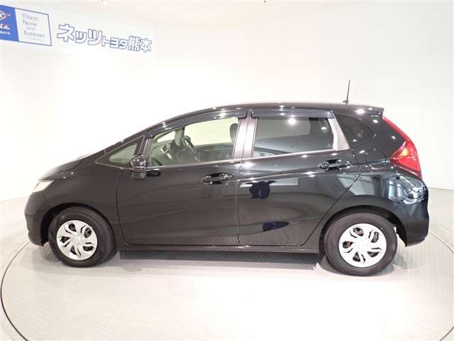 フィット1.3 13G F