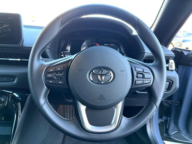 �y�����v�����X�e�A�����O�z�㎿�Ȋv���g�p���邱�ƂŁA��ɂ����������݂ƂĂ��^�]���₷���n���h���ł���