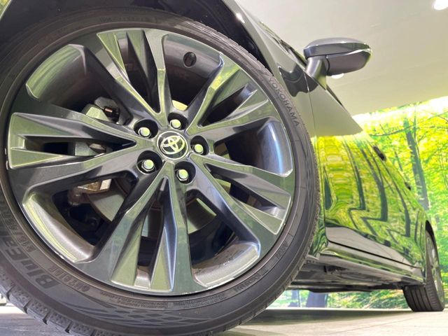 �y����17�C���`�A���~�z�C�[���z�O�ςɃ}�b�`���������A���~�z�C�[���𑕒����Ă���܂��B�e��ЊO�A���~�z�C�[����A�X�^�b�h���X�^�C�����戵�����Ă���܂��B���񂲑��k����������