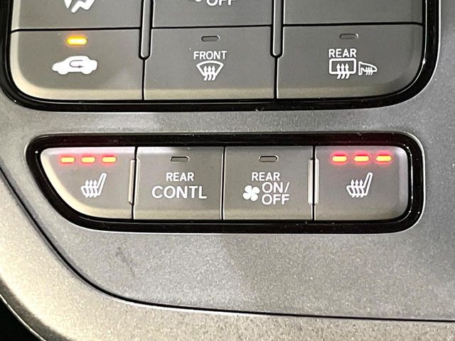 �y�V�[�g�q�[�^�[�z�������ɏd�󂷂�V�[�g�q�[�^�[!�G�A�R����葁�����܂��Ă����̂Ŋ�����̐l�����S�ł��ˁ�G�A�R���̉����͊������邩����A�Ƃ������ɂ����������߂ł��B