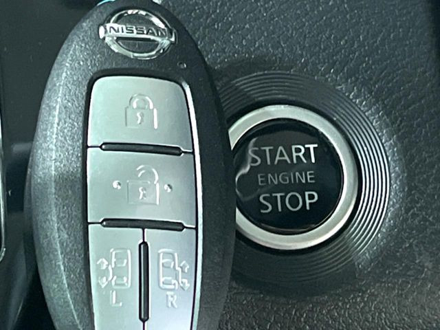 �y�C���e���W�F���g�L�[�z�J�o����|�P�b�g�ɓ��ꂽ�܂܂ł��h�A�̎{���E�������\�ȃX�}�[�g�L�[�𑕔��B�G���W���̃I���E�I�t�����J�M�����o���K�v����������Ƃ��Ă��֗��ł���