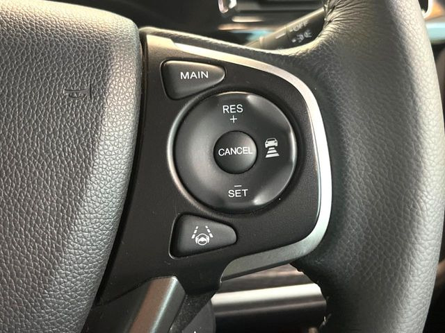 �y�A�_�v�e�B�u�N���[�Y�R���g���[���z�������H�ł̒��������s���y��!!�����ő��x��ۂN���[�Y�R���g���[�����A�Փˌy���V�X�e���ƘA�g���A�O���̎ԗ������m���ĎԊԂ�ۂ悤�ɑ��x���߂��Ă���܂�!!