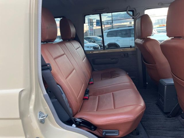 �㕔���Ȃ��C�ɂȂ�悤�ȃL�Y�E�����ւ��蓙�A�傫�ȃ_���[�W�͂Ȃ��A�ǍD�ȏ�Ԃł��B