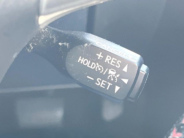 �y���[�_�[�N���[�Y�R���g���[���z�������H�ł̒��������s���y��!!�����ő��x��ۂN���[�Y�R���g���[�����A�Փˌy���V�X�e���ƘA�g���A�O���̎ԗ������m���ĎԊԂ�ۂ悤�ɑ��x���߂��Ă���܂�!!