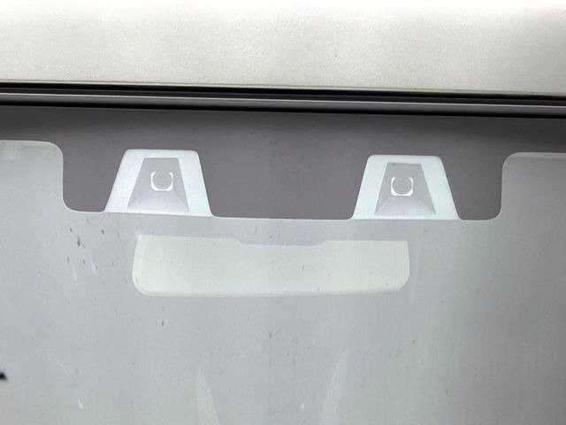 �y�X�Y�L �Z�[�t�e�B�T�|�[�g�z���s���ɑO���̎ԗ�����F�����A�Փ˂������Ȏ��͌x��ƃu���[�L�ŏՓˉ���Ɣ�Q�y�����A�V�X�g�B�����S�Ƀh���C�u�����y���݂��������܂��B