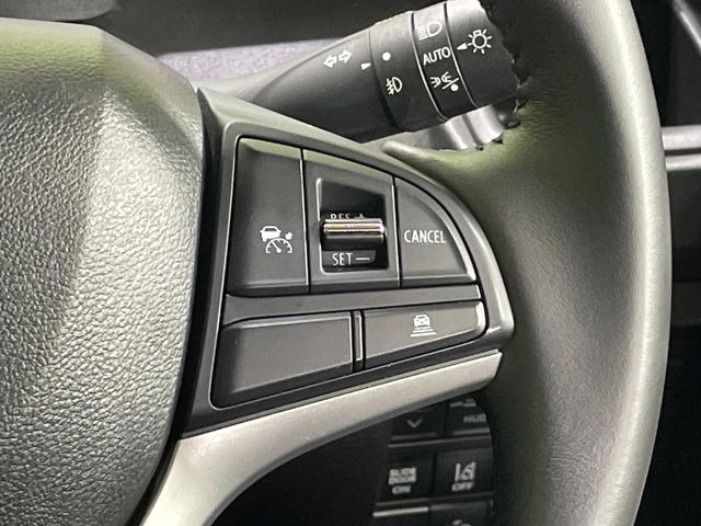 �y�A�_�v�e�B�u�N���[�Y�R���g���[���z�������H�ł̒��������s���y��!!�����ő��x��ۂN���[�Y�R���g���[�����A�Փˌy���V�X�e���ƘA�g���A�O���̎ԗ������m���ĎԊԂ�ۂ悤�ɑ��x���߂��Ă���܂�!!