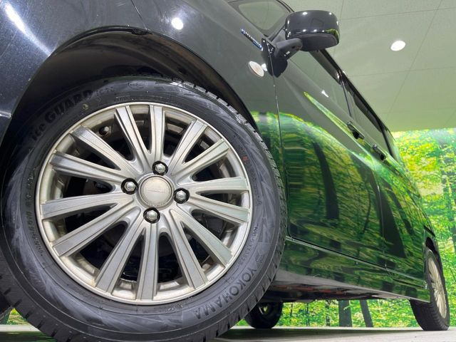 �y15�C���`�A���~�z�C�[���z�O�ςɃ}�b�`�����A���~�z�C�[���𑕒����Ă���܂��B�e��A���~�z�C�[����A�X�^�b�h���X�^�C�����戵�����Ă���܂��B���񂲑��k����������