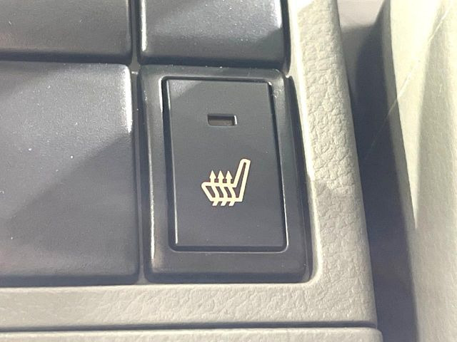 �y�V�[�g�q�[�^�[�z�������ɏd�󂷂�V�[�g�q�[�^�[!�G�A�R����葁�����܂��Ă����̂Ŋ�����̐l�����S�ł��ˁ�G�A�R���̉����͊������邩����A�Ƃ������ɂ����������߂ł��B