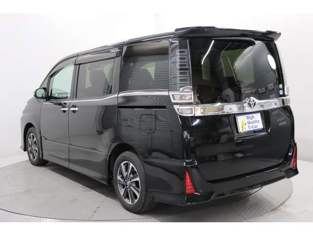 ヴォクシー2.0 ZS 煌