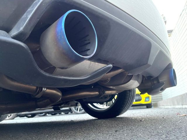 �yHKS���}�t���[�z�����ɂ͂Ȃ������ӂ��u���p�v�����o����HKS�}�t���[�t��!�r�W���A���E�T�E���h���ɂ������̈��Ɏd�オ���Ă���܂���