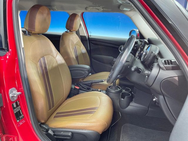 ���V�[�g�̎g�p��:�j��E�ւ�������Ȃ��A�����̒ʂ肫�ꂢ�ȏ�Ԃ��ێ����Ă���܂��B�܂��A�����N���[�j���O�E�R�[�e�B���O�����p�����������܂��B