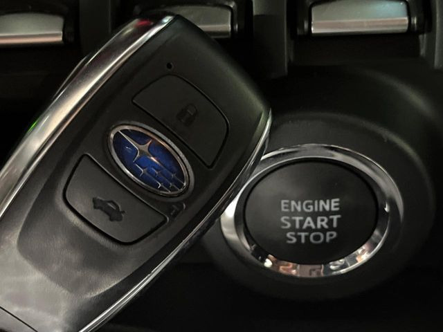 �y�A�N�Z�X�L�[&�v�b�V���X�^�[�g�z�J�o����|�P�b�g�ɓ��ꂽ�܂܂ł��h�A�̎{���E�������\�ȃX�}�[�g�L�[�𑕔��B�G���W���̃I���E�I�t�����J�M�����o���K�v�������A�{�^�����v�b�V�����邾����OK��