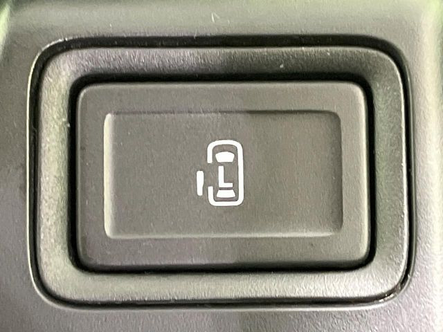 �y�p���[�X���C�h�h�A�z�X�}�[�g�L�[��^�]�Ȃ̃X�C�b�`�ŃX���C�h�h�A�̊J���\���d��������͂����ăh�A���J����K�v�������A���������q�l�ł��A�d���ו��������Ă��鎞�����N�ɊJ���߂ł��܂���