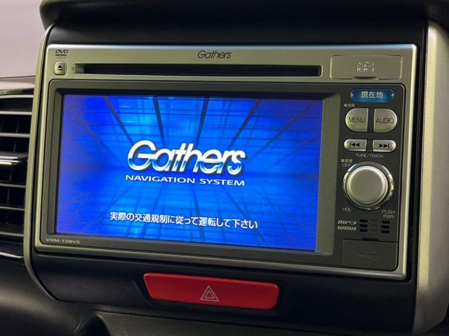 �y�����i�r�z�l�C�̏����i�r�𑕔����Ă���܂��B�i�r�̎g���₷���͂������A�I�[�f�B�I�@�\���[��!�L�����v�◷�s�͂������A�ʋ΂┃�����ȂǕ��i�̃h���C�u���y�����Ȃ�͂���