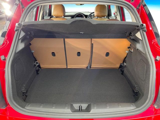 ���g�����N���[��:����L������e�X�y�[�X!���ꂾ���̍L��������΂��������⃌�W���[�Ȃǂɂ��œK�ł�!�g�p�������Ȃ����ꂢ�ȏ�Ԃ��ێ����Ă���܂��B