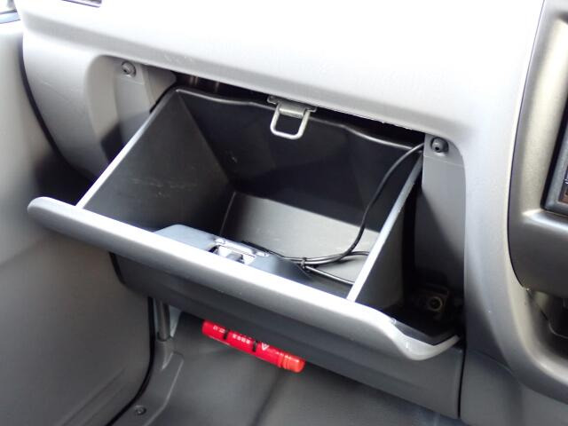 ���[�����Ղ�O���[�u�{�b�N�X�B