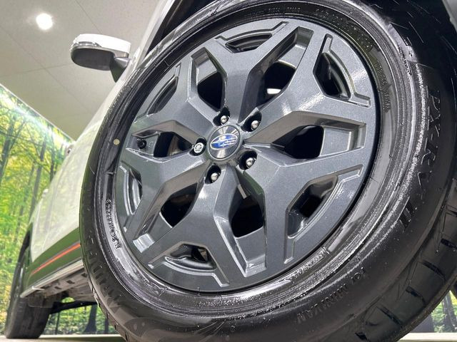 �y����17�C���`�A���~�z�C�[���z�O�ςɃ}�b�`���������A���~�z�C�[���𑕒����Ă���܂��B�e��ЊO�A���~�z�C�[����A�X�^�b�h���X�^�C�����戵�����Ă���܂��B���񂲑��k����������