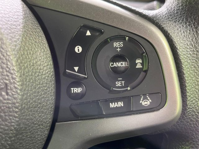 �y�A�_�v�e�B�u�N���[�Y�R���g���[���z�������H�ł̒��������s���y��!!�����ő��x��ۂN���[�Y�R���g���[�����A�Փˌy���V�X�e���ƘA�g���A�O���̎ԗ������m���ĎԊԂ�ۂ悤�ɑ��x���߂��Ă���܂�!!