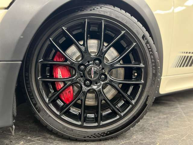 �y����v�����z���Ђł͂��q�l�̂��\�Z�ɍ��킹���v�������Ă����Ă��������Ă���܂��B���i��}�����v��������A�[�ԑO�����A�[���ۏؕt���A���q�l�̂��v�]�ɍ��킹���e��v���������p�ӂ��Ă���܂��B