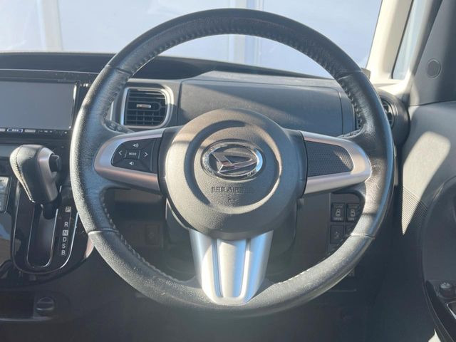 �y�����v�����X�e�A�����O�z�㎿�Ȋv���g�p���邱�ƂŁA��ɂ����������݂ƂĂ��^�]���₷���n���h���ł���