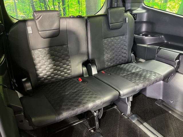 3��ڃV�[�g�͂�������ԗǍD����l�ł��������ƍ����Ē����܂��̂ŁA��l���ł̂��o���������N���N�ł��􂲉Ƒ��ŁA�C�̒m�ꂽ���ԂŁA�h���C�u�ɍs���̂��y���݂ł��ˁ�