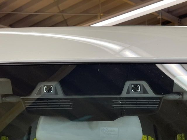 �y�X�Y�L �Z�[�t�e�B�T�|�[�g�z���s���ɑO���̎ԗ�����F�����A�Փ˂������Ȏ��͌x��ƃu���[�L�ŏՓˉ���Ɣ�Q�y�����A�V�X�g�B�����S�Ƀh���C�u�����y���݂��������܂��B