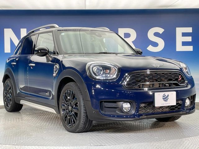 �������t�т̕ۏ؂̑��A���S�̍Œ�3�N�E���s�������ۏ�(�L��)�����p�ӁB�A���Ԃ����S���Ă��y���݂���������l�A�ۏؓ��e���[���͂������A�����_��&�I�C�������⃍�[�h�T�[�r�X���t�т��Ă���܂��B