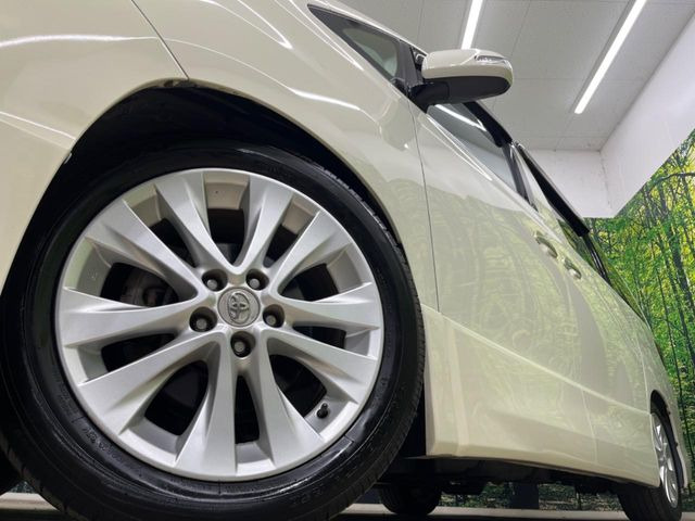 �y����18�C���`�A���~�z�C�[���z�O�ςɃ}�b�`���������A���~�z�C�[���𑕒����Ă���܂��B�e��ЊO�A���~�z�C�[����A�X�^�b�h���X�^�C�����戵�����Ă���܂��B���񂲑��k����������