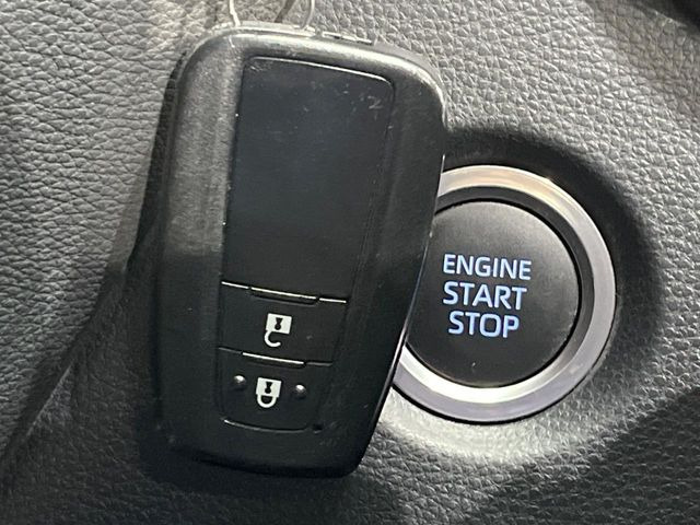 �y�X�}�[�g�L�[�z�J�o����|�P�b�g�ɓ��ꂽ�܂܂ł��h�A�̎{���E�������\�ȃX�}�[�g�L�[�𑕔��B�G���W���̃I���E�I�t�����J�M�����o���K�v����������Ƃ��Ă��֗��ł���