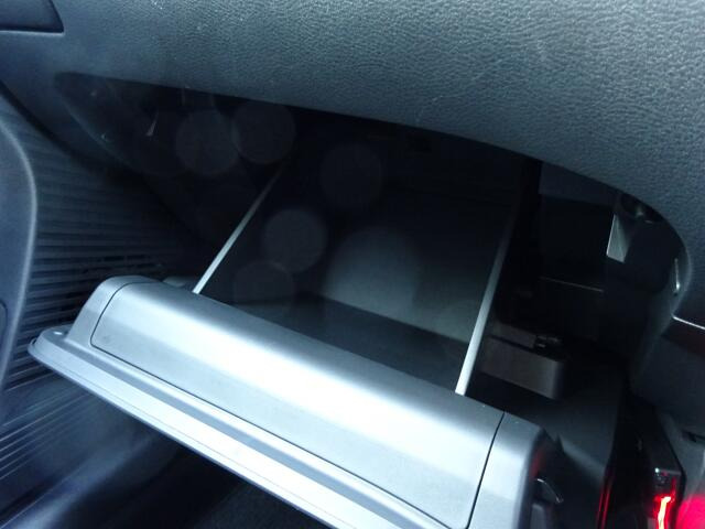 �Ԍ��ؓ��ꓙ���ވꎮ�����[�ł���O���[�u�{�b�N�X