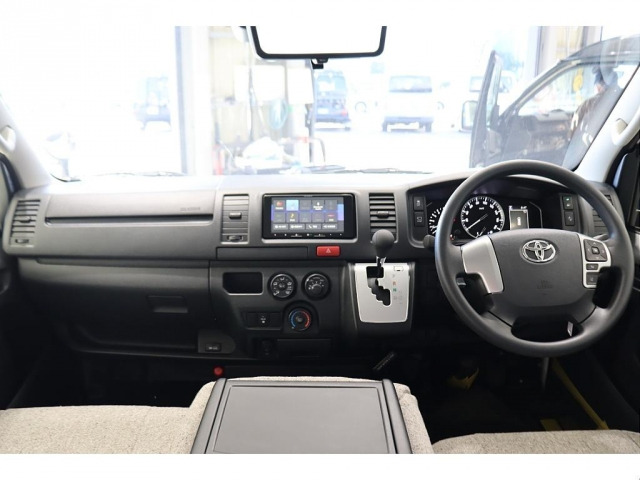 ハイエースバン2.0 DX ロング