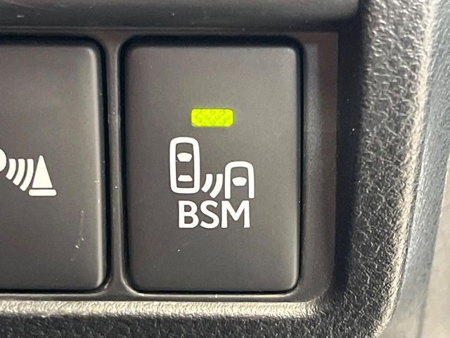 �y�u���C���h�X�|�b�g���j�^�[�z���s���A�h�A�~���[�̎��p�ɂȂ�₷���ӏ��Ɍ㑱�Ԃ��ڋ߂���ƃT�C�h�~���[�̃����Y�Ɍx����\��!�h���C�o�[�ɒ��ӊ��N�����Ă���܂��B