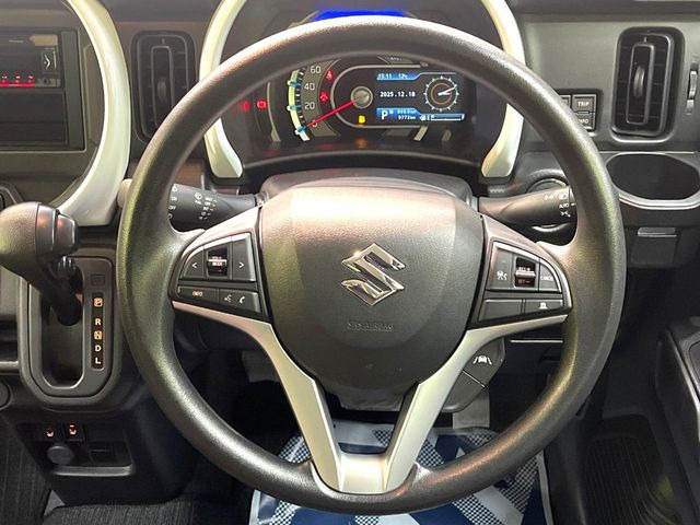 �y�X�e�A�����O�X�C�b�`�z�^�]���A�O������ڐ������炷���ƂȂ��A�I�[�f�B�I���̑��삪�\�ȕ֗��@�\!���S&���K�ȃh���C�u�����o���Ă���܂���